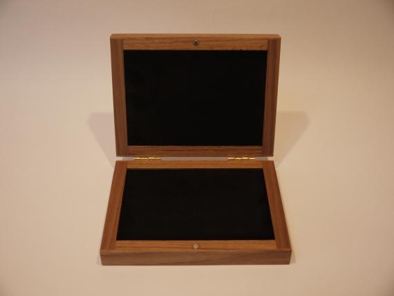 Picture of Shallow presentation Box