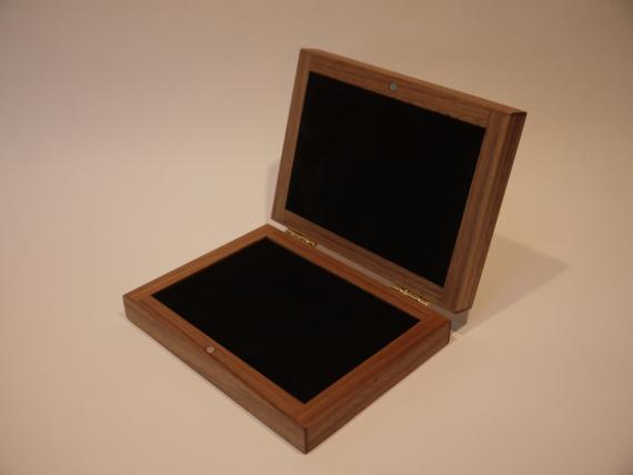 Picture of Shallow presentation Box