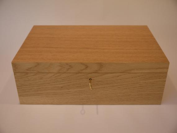 Classic Oak Jewellery Box