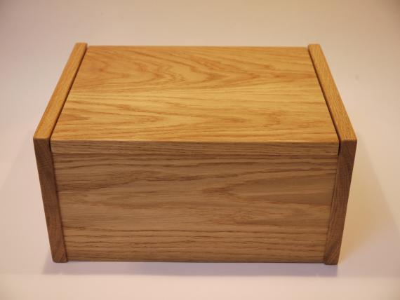 Picture of Large Oak Jewellery Box