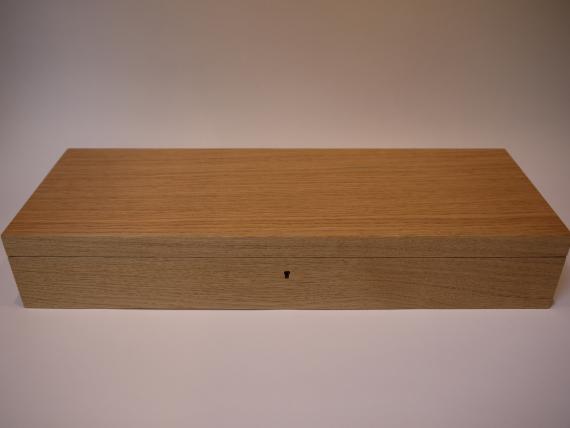 Picture of Oak Presentation Box