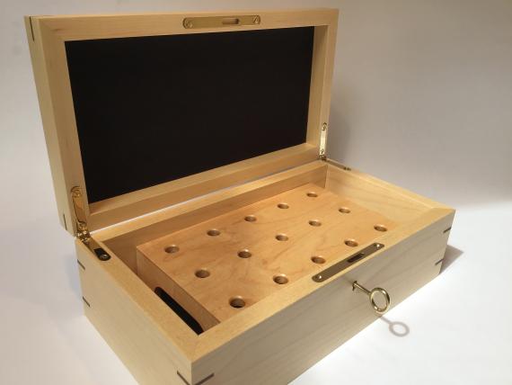 Picture of Mitred Maple Presentation Box