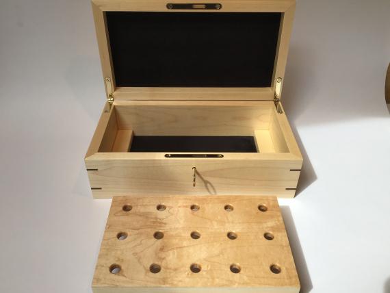 Picture of Mitred Maple Presentation Box