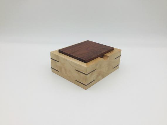 Picture of Quilted Maple and Indian Rosewood Trinket Box