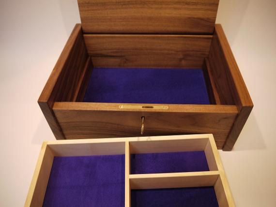 Picture of American Black Walnut Jewellery Box