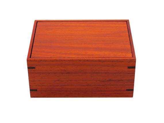 Picture of Padauk Pivot Lid Box