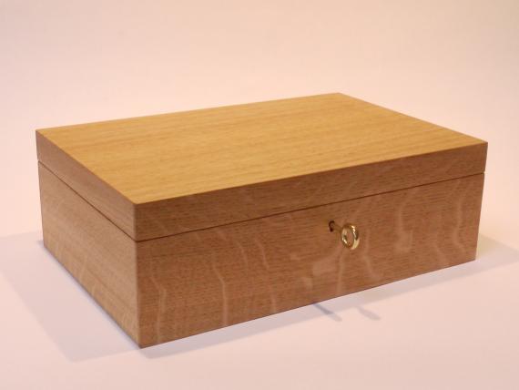 Picture of Plain Oak Desk Box