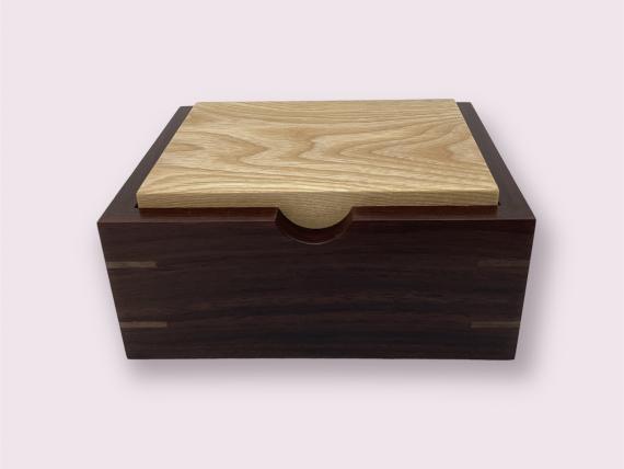 Picture of Indian Rosewood and Burr Ash Trinket box