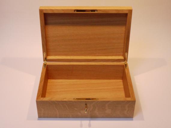 Picture of Plain Oak Desk Box