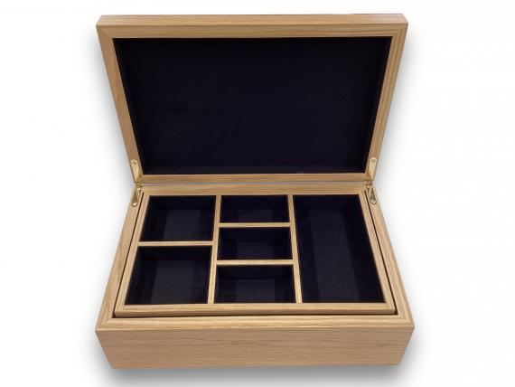 Picture of Oak Jewellery Box with Black Walnut Trim