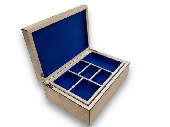 Picture of Birds Eye Maple Jewellery Box